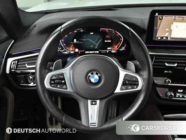 BMW 5 Series (G30) 2022 Белый из Кореи, фото 4
