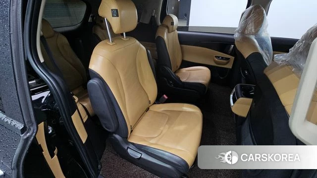 Kia Carnival 4th generation 2022 Черный из Кореи, фото 4