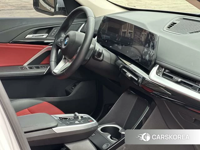 BMW X1 2023 Белый из Китая, фото 4