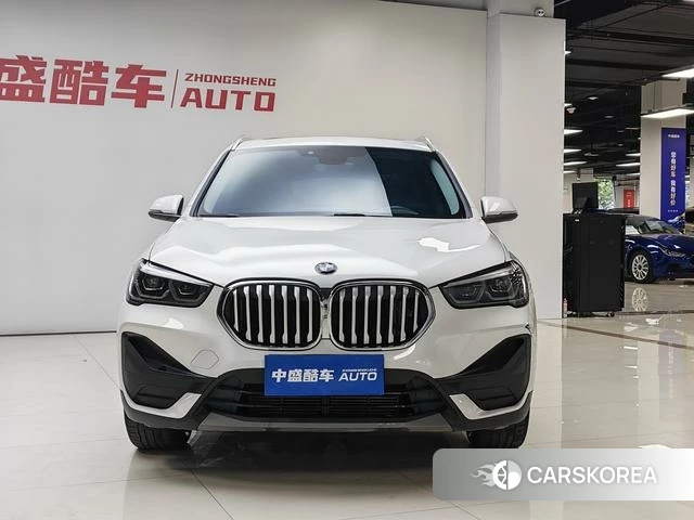 BMW X1 2021 Белый из Китая, фото 4