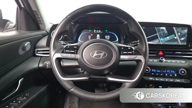 Hyundai The New Avante (CN7) 2023 Белый из Кореи, фото 4