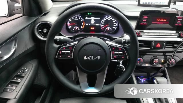 Kia The New K3 2nd generation 2023 Черный из Кореи, фото 4
