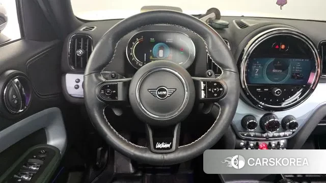 Mini Cooper S Countryman 2022 Светло-серебряный цвет из Кореи, фото 4