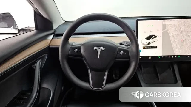 Tesla Model 3 2021 Белый из Кореи, фото 4