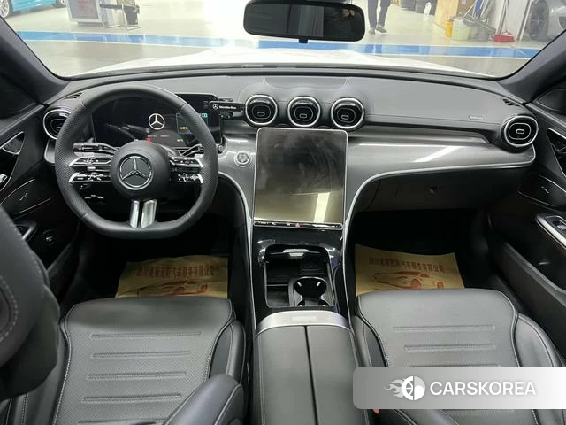 Mercedes-Benz Class C 2023 Белый из Китая, фото 4