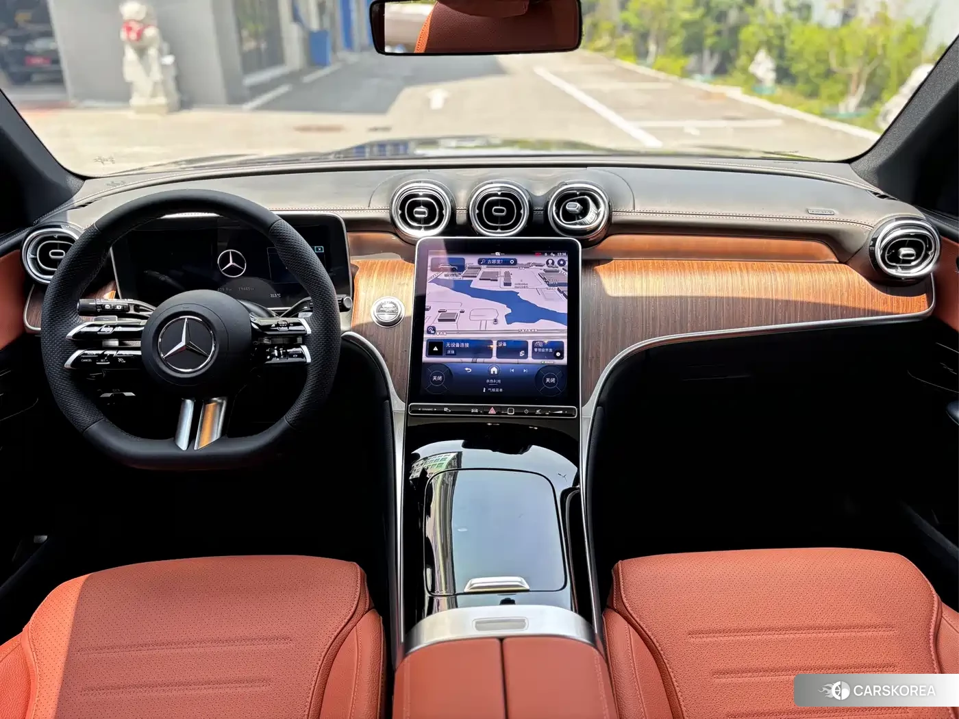 Mercedes-Benz GLC 2024 Черный из Китая, фото 4