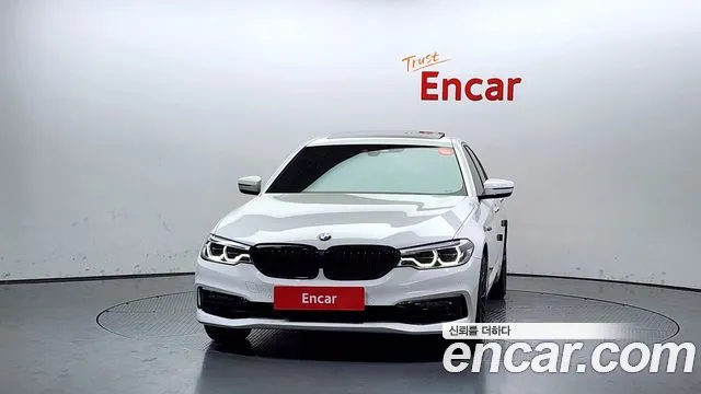 BMW 5 Series (G30) id 2699893 из Кореи 4