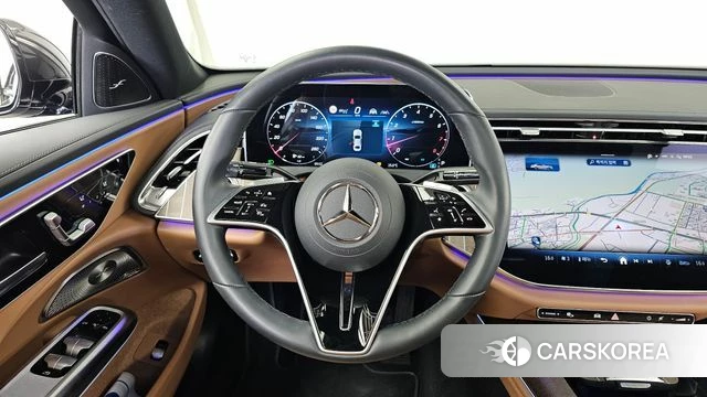 Mercedes-Benz E-Class W214 2024 Серый из Кореи, фото 4