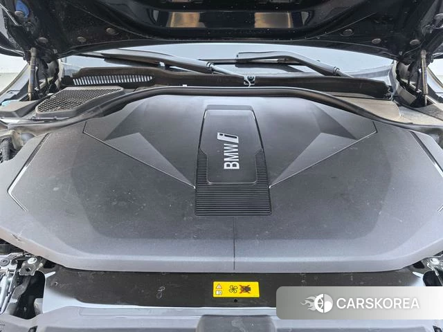 BMW i5 2025 Черный из Китая, фото 4