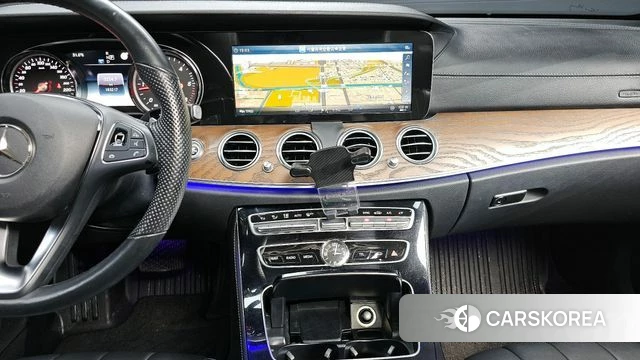 Mercedes-Benz E-Class W213 2018 Черный из Кореи, фото 4