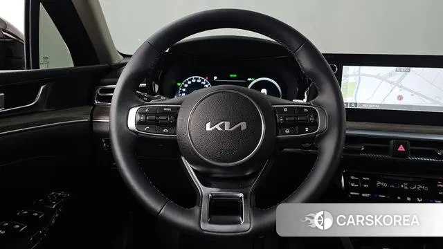 Kia K5 Hybrid 3rd Generation 2023 Черный из Кореи, фото 4