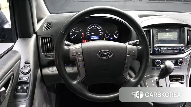 Hyundai The New Grand Starex 2018 Серебристо-серый из Кореи, фото 4