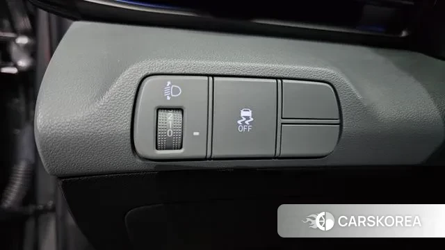 Hyundai The New Avante (CN7) 2023 Серый из Кореи, фото 4