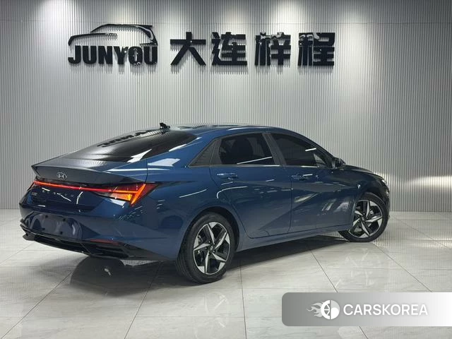 Hyundai Elantra 2023 Синий из Китая, фото 4