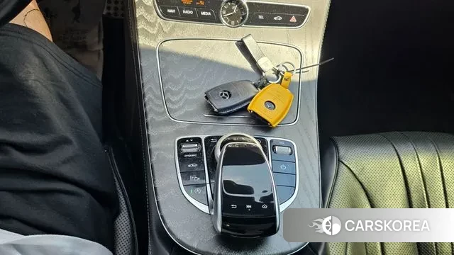 Mercedes-Benz CLS-Class C257 2020 Белый из Кореи, фото 4