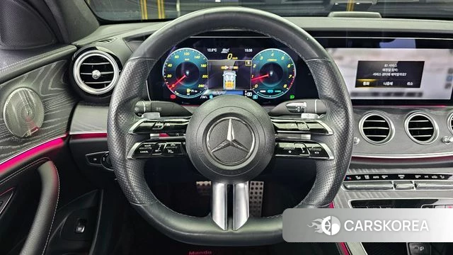 Mercedes-Benz E-Class W213 2022 Белый из Кореи, фото 4