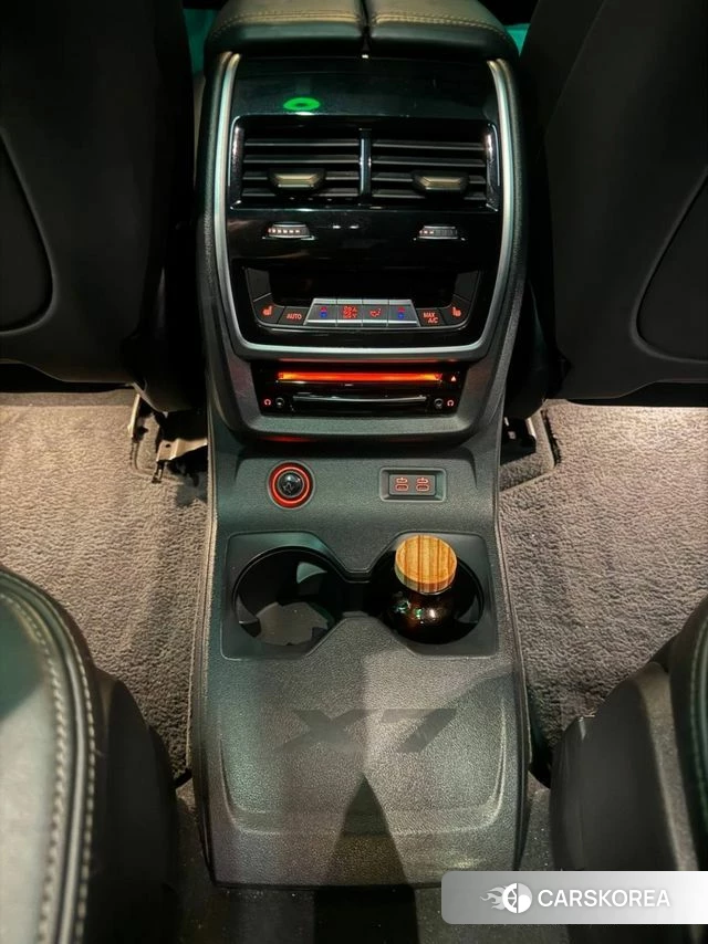 BMW X7 (G07) 2021 Белый из Кореи, фото 4