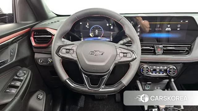 Chevrolet (GM Daewoo) The New Trail Blazer 2024 Черный из Кореи, фото 4