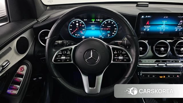 Mercedes-Benz GLC-Class X253 2021 Белый из Кореи, фото 4