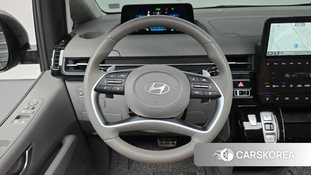 Hyundai Staria 2024 Черный из Кореи, фото 4