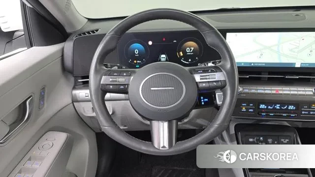 Hyundai Kona (SX2) 2023 Белый из Кореи, фото 4