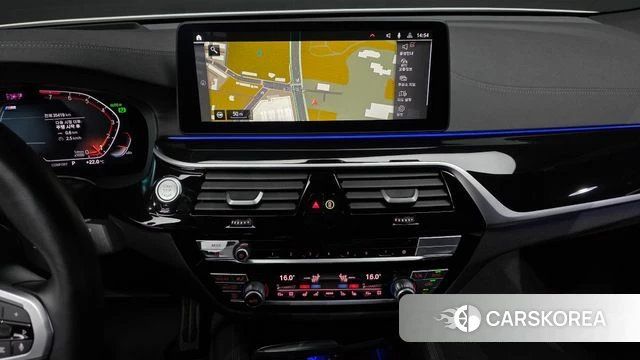 BMW 6 Series GT (G32) 2023 Белый из Кореи, фото 4