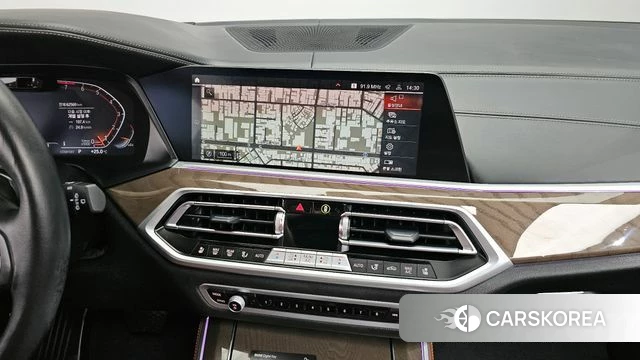BMW X5 (G05) 2023 Черный из Кореи, фото 4