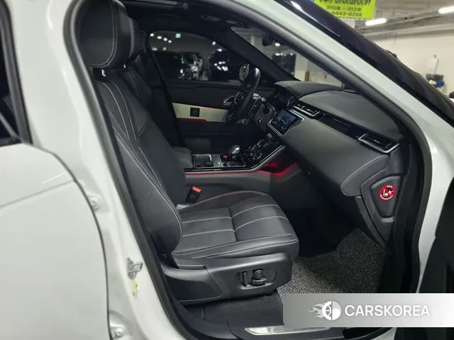 Land Rover Range Rover Velar 2023 Белый из Кореи, фото 4