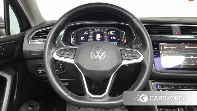 Volkswagen Tiguan Allspace 2022 Серый из Кореи, фото 4