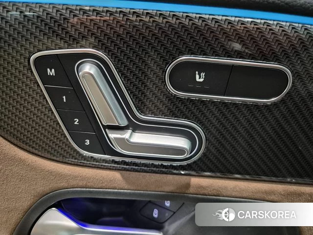 Mercedes-Benz GLB-Class X247 2025 Белый из Кореи, фото 4