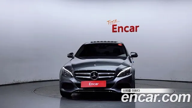 Mercedes-Benz C-Class W205 2018 Серый из Кореи, фото 4