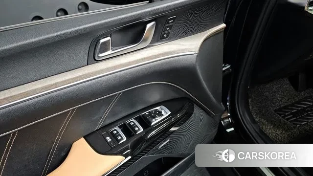 Kia K5 Hybrid 3rd Generation 2023 Черный из Кореи, фото 4