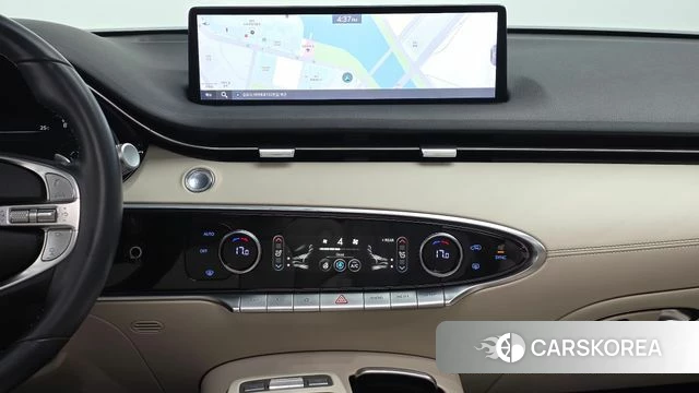 Genesis GV70 2021 Белый из Кореи, фото 3