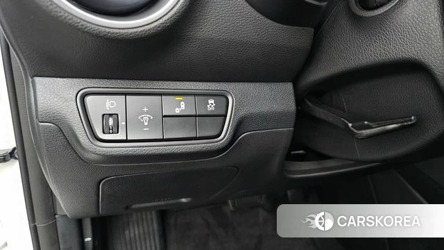 Kia The New K3 2nd generation 2021 Белый из Кореи, фото 4