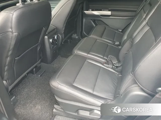 Ford Explorer 6th Generation 2023 Белый из Кореи, фото 4