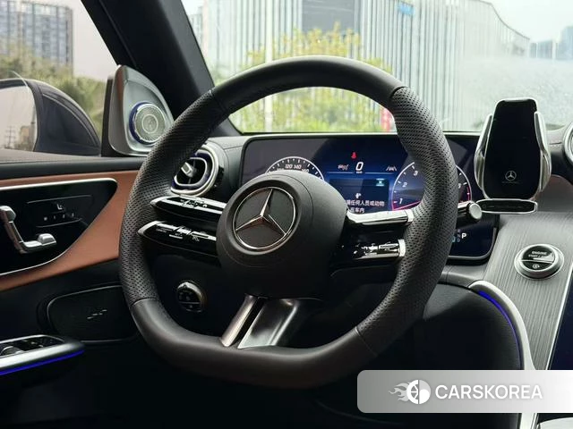 Mercedes-Benz GLC 2025 Черный из Китая, фото 4