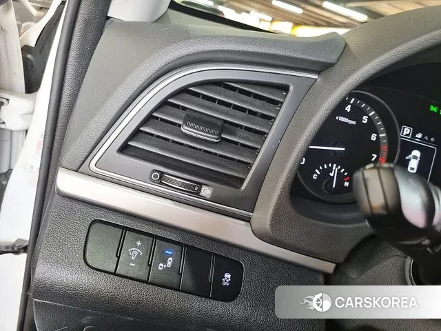 Hyundai Avante AD 2018 Белый из Кореи, фото 4