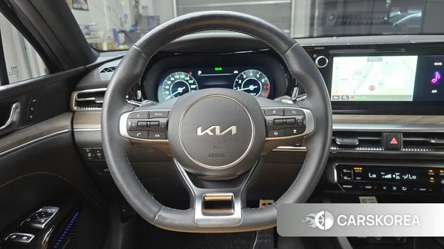Kia K5 3rd generation 2023 Серый из Кореи, фото 4
