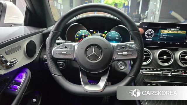 Mercedes-Benz C-Class W205 2023 Белый из Кореи, фото 4