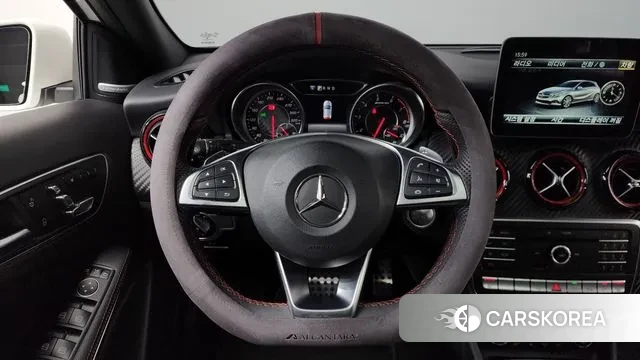 Mercedes-Benz A-Class W176 2018 Белый из Кореи, фото 4