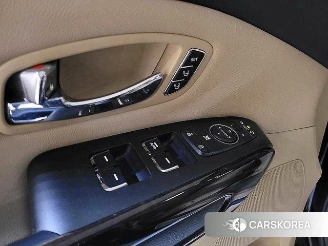 Kia The New Carnival 2018 Черный из Кореи, фото 4