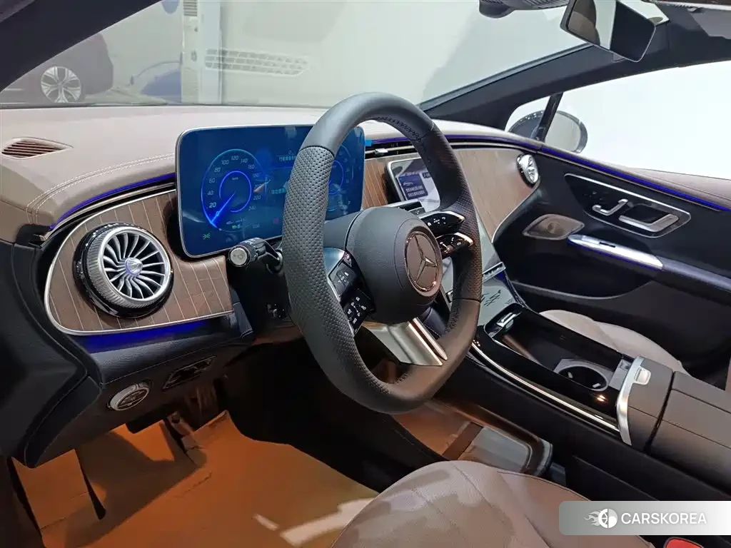 Mercedes-Benz EQE 2025 Черный из Китая, фото 4