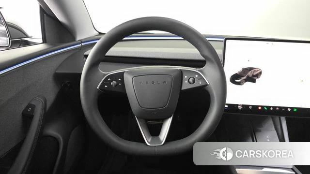 Tesla Model 3 2024 Черный из Кореи, фото 4