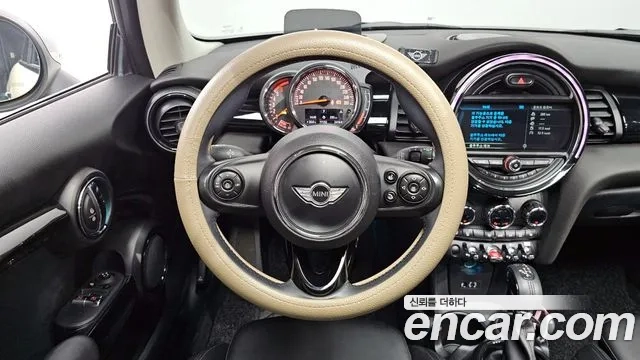 Mini Cooper D 2018 Жемчужный цвет из Кореи, фото 4