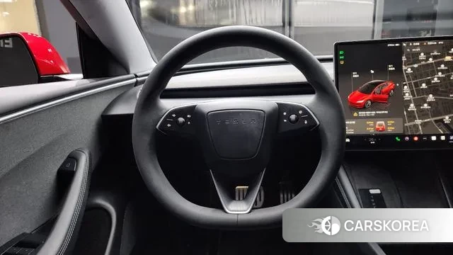 Tesla Model 3 2024 Красный из Кореи, фото 4