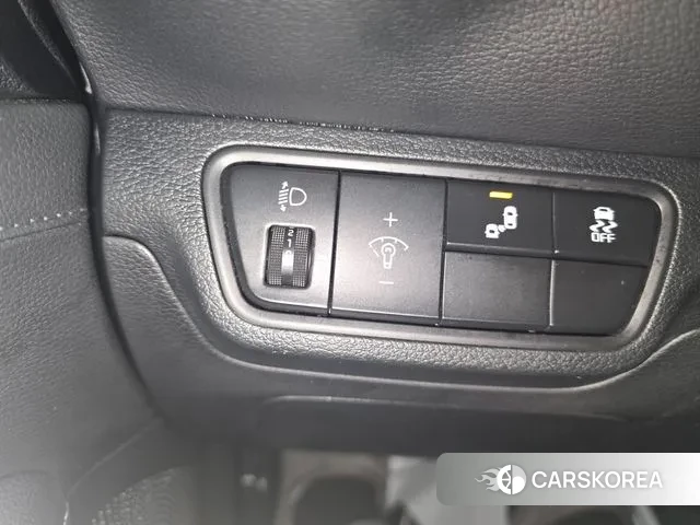 Kia The New K3 2nd generation 2023 Белый из Кореи, фото 4