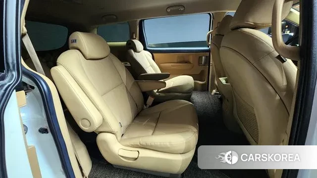 Kia The New Carnival 2020 Белый из Кореи, фото 4