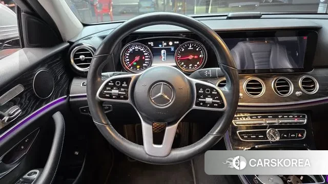 Mercedes-Benz E-Class W213 2019 Серебряный из Кореи, фото 4