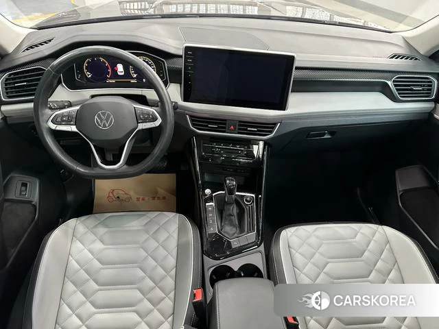 Volkswagen Tanyue 2022 Темно-серый из Китая, фото 4
