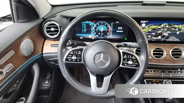 Mercedes-Benz E-Class W213 2020 Белый из Кореи, фото 4